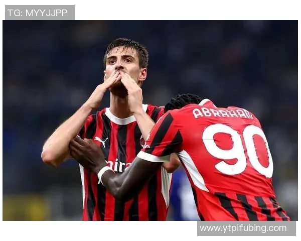 米兰德比补时戏剧一幕巴斯托尼意外掏裆奇克引发热议